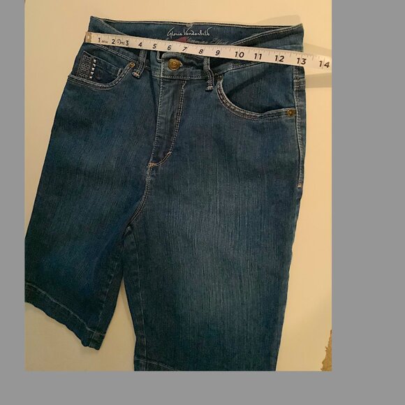 Gloria Vanderbilt -Amanda so slimming denim Bermuda Shorts Size 6P - Picture 4 of 12